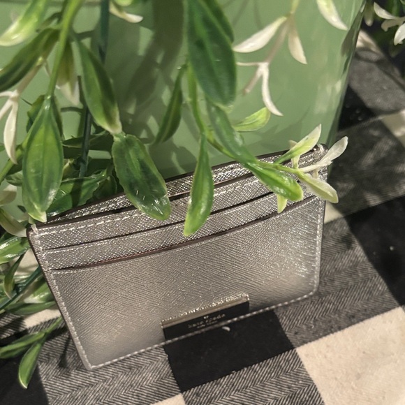 Kate Spade Kenzie Metallic Saffiano Card Holder - Picture 3 of 4